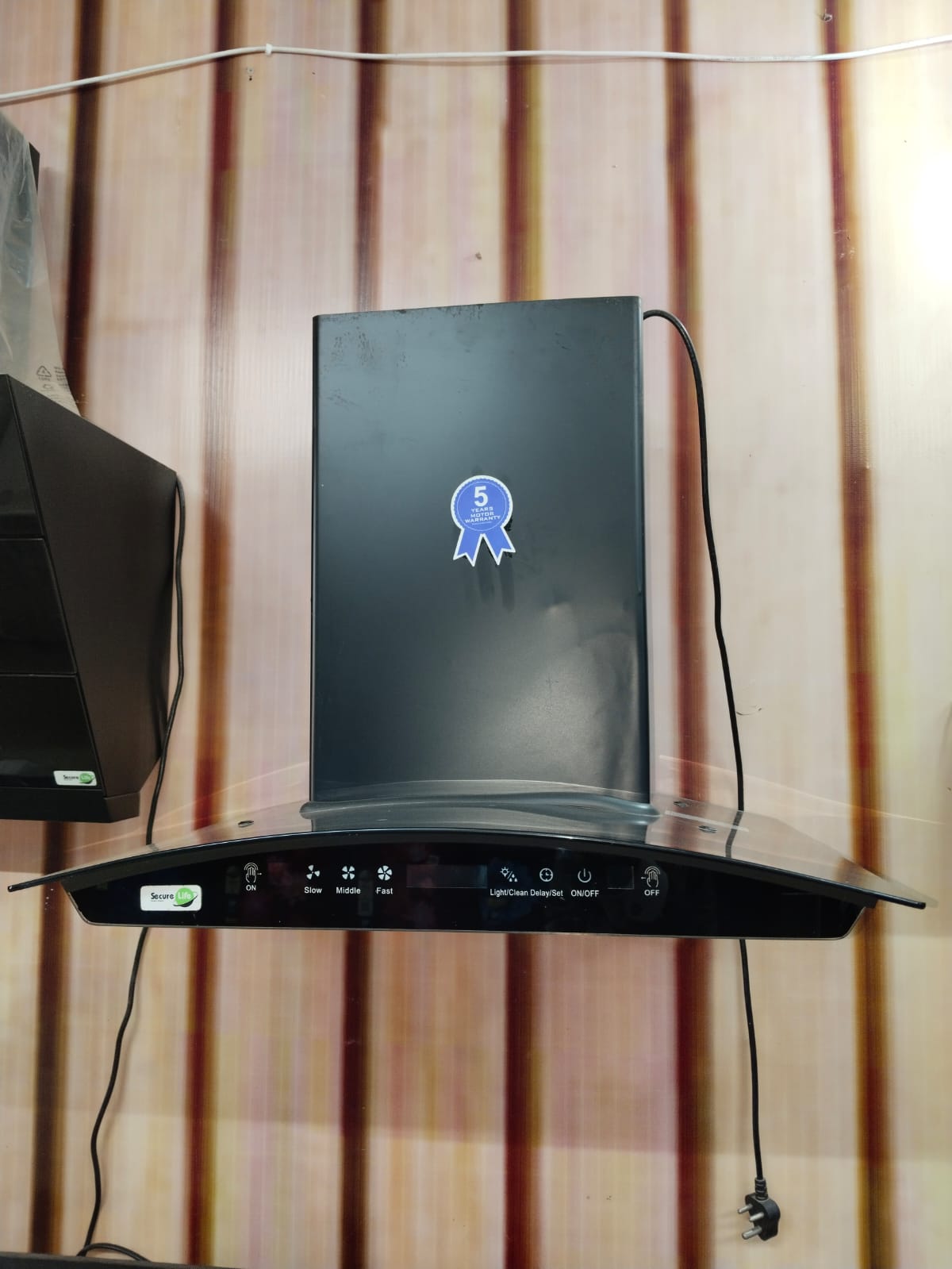 WhatsApp Image 2026-01-30 at 9.29.54 PM Aquabigguard Auto Clean Kitchen Chimney with Powerful Suction & Auto Clean with Touch Support - Image 1